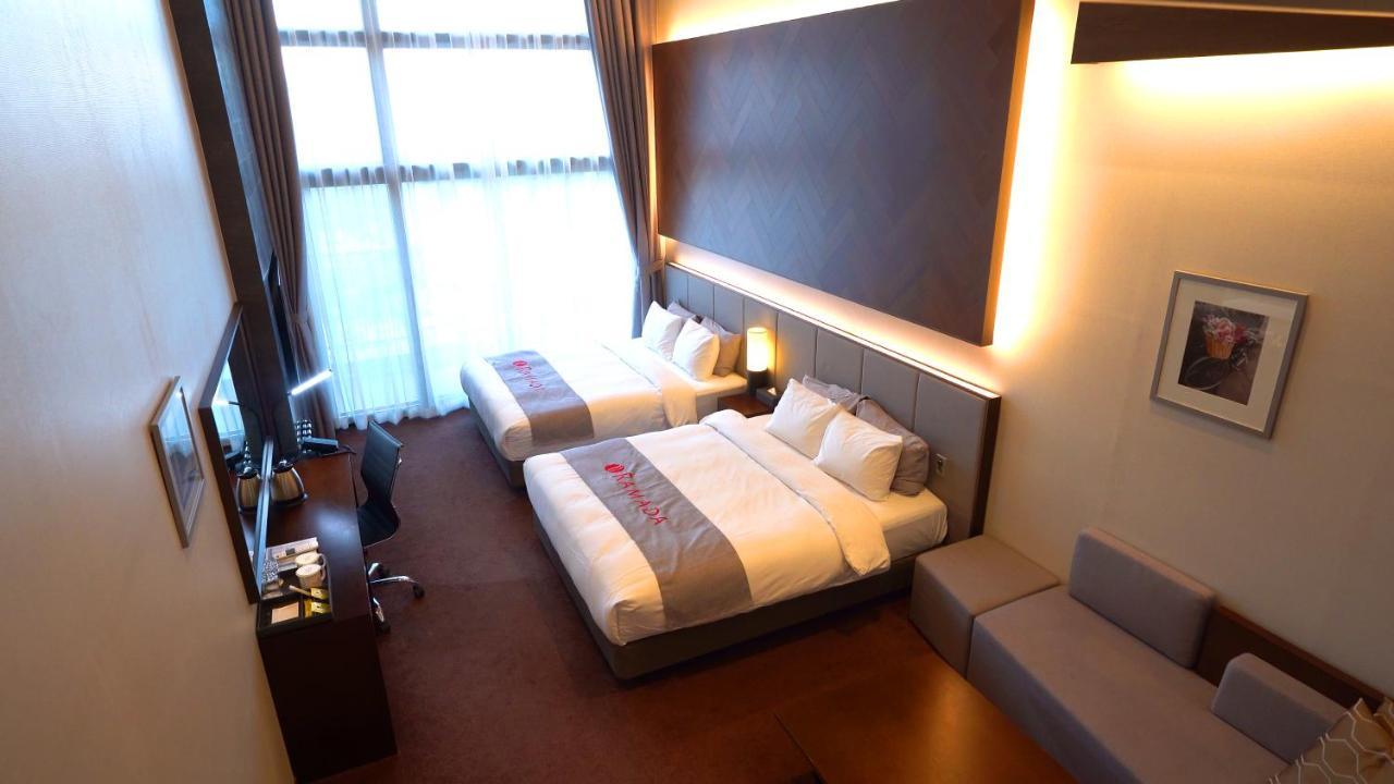 Ramada Hotel & Suite By Wyndham Gangwon Pyeongchang Dış mekan fotoğraf