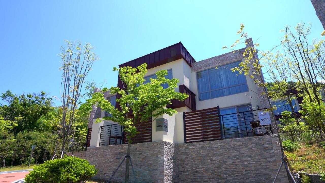 Ramada Hotel & Suite By Wyndham Gangwon Pyeongchang Dış mekan fotoğraf