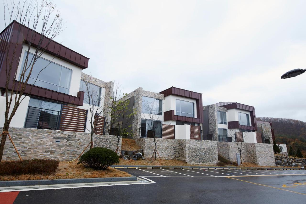 Ramada Hotel & Suite By Wyndham Gangwon Pyeongchang Dış mekan fotoğraf