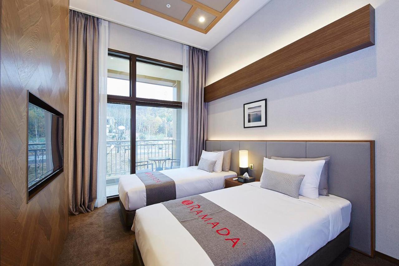 Ramada Hotel & Suite By Wyndham Gangwon Pyeongchang Dış mekan fotoğraf